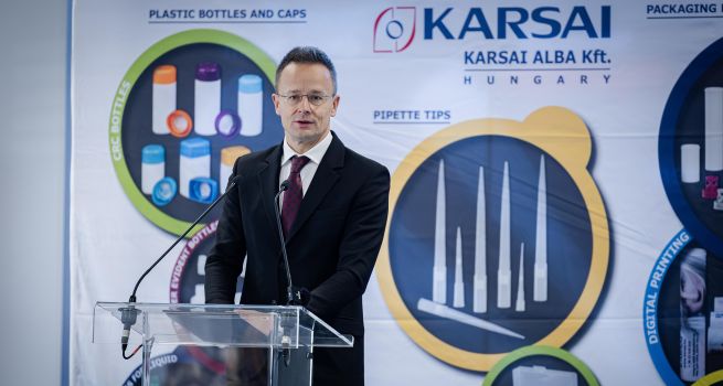 Tovább erősödik a Karsai Holding Zrt. orvos- és labortechnikai divíziója