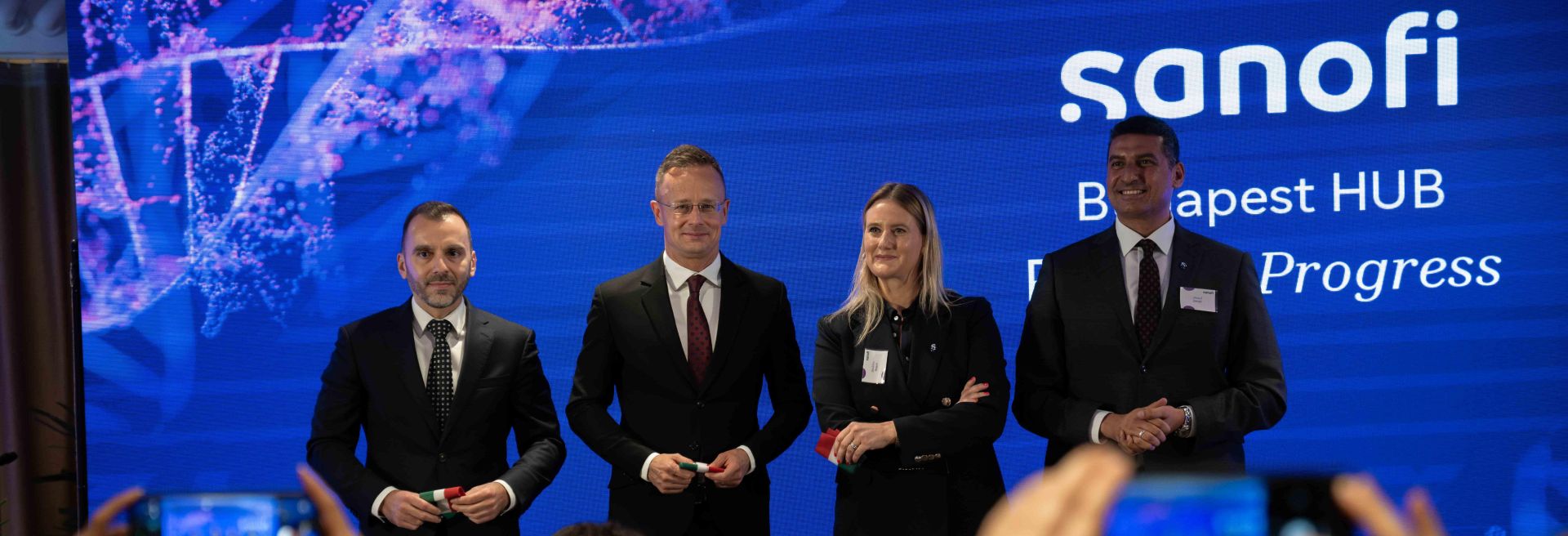 Több száz új munkahelyet teremt a Sanofi Budapesten