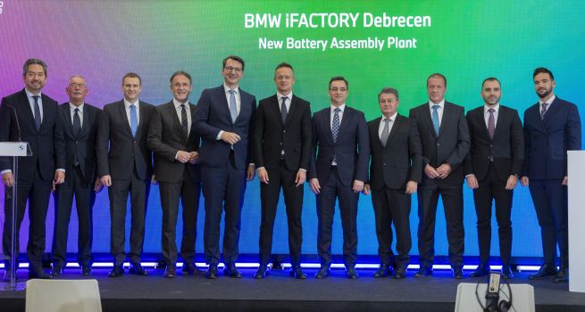 A BMW Csoport ultramodern debreceni gyára akkumulátor összeszerelő kapacitással bővül