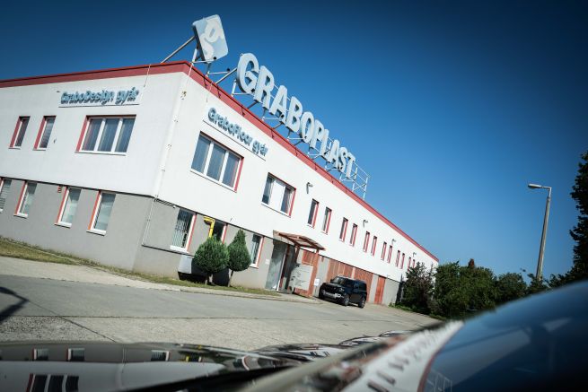 Új padlógyártó üzemmel biztosítja be növekedését a Graboplast